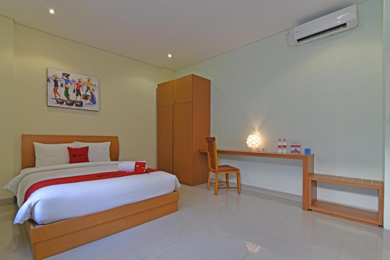 Reddoorz Plus @ Mahendradatta Denpasar المظهر الخارجي الصورة