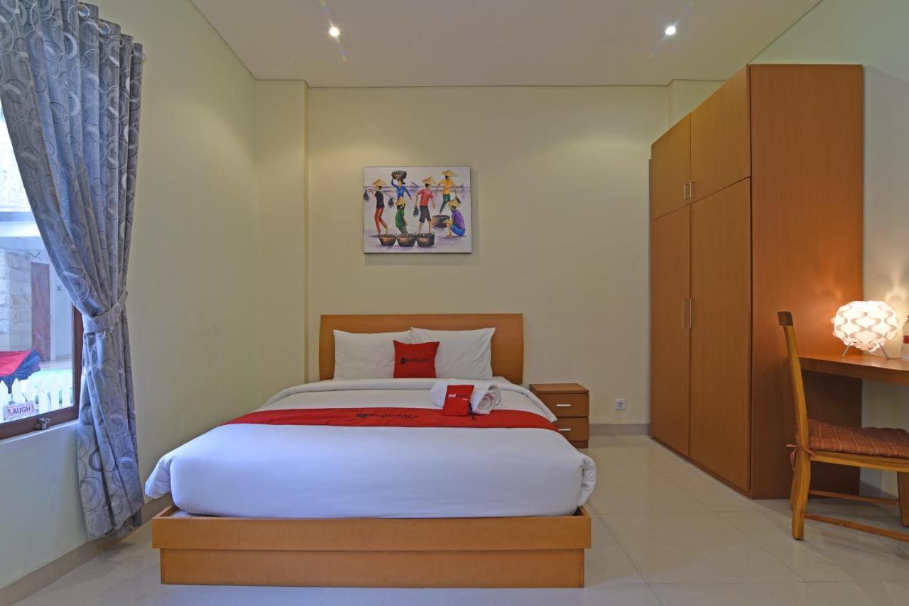 Reddoorz Plus @ Mahendradatta Denpasar المظهر الخارجي الصورة